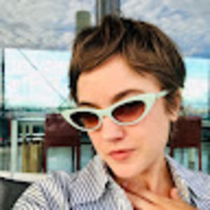 Meet your Posher, Emily lael